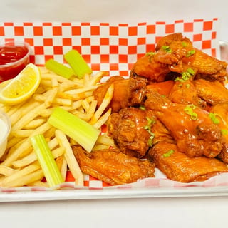CHICKEN WINGS (12 PC)