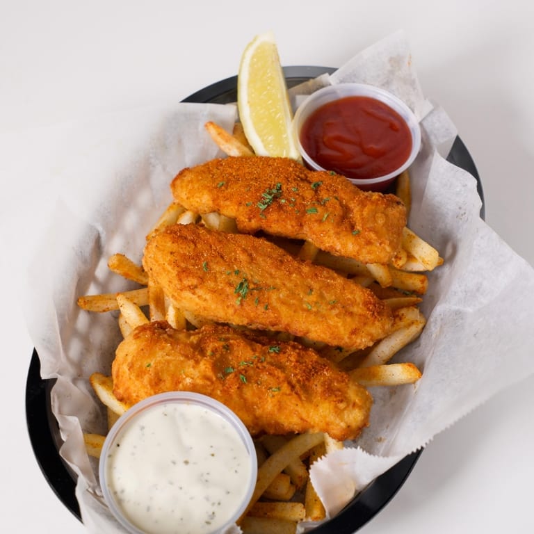 Savor Our Lunch Offerings